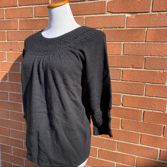 LORD & TAYLOR Classic Black Quilted Boat Neck 100% Cashmere Sweater XS - Picture 2 of 5